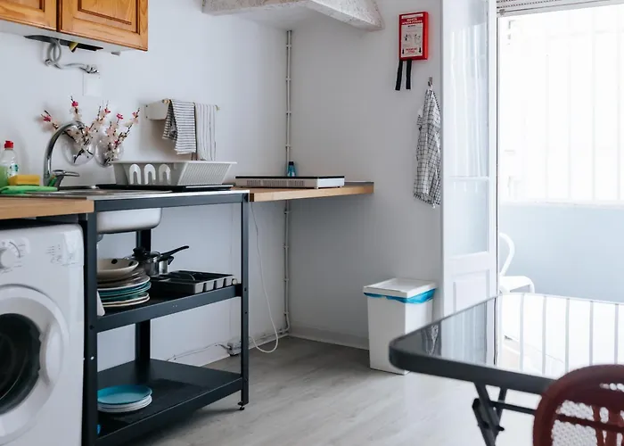 Daniela's Central 205 * Lisboa