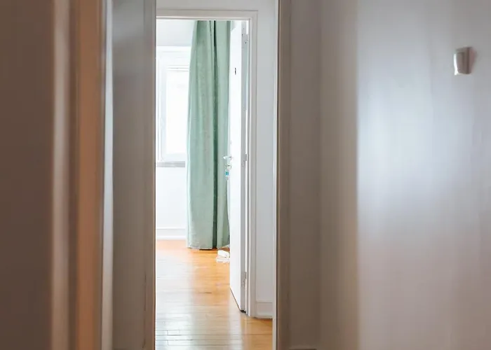 Daniela's Central 205 * Lisboa