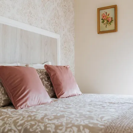 Daniela's Central 205 Pensjonat